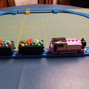 Track Master Engine Rosie and Green Balloon trucks